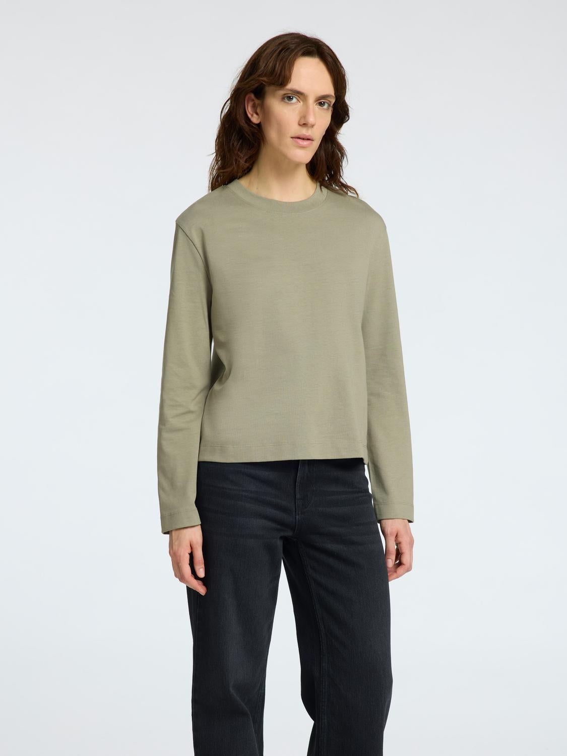 Essential LS Boxy T-Shirt - Vetiver
