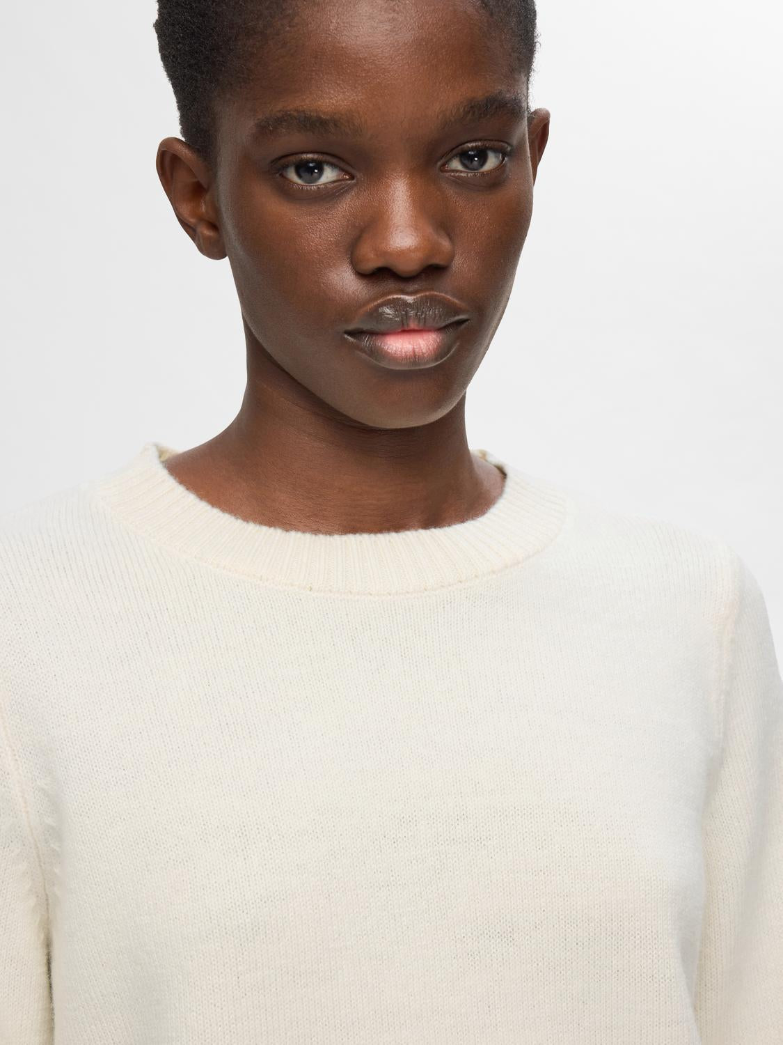 Ana Strikket O-neck Genser - Beige/ Birch