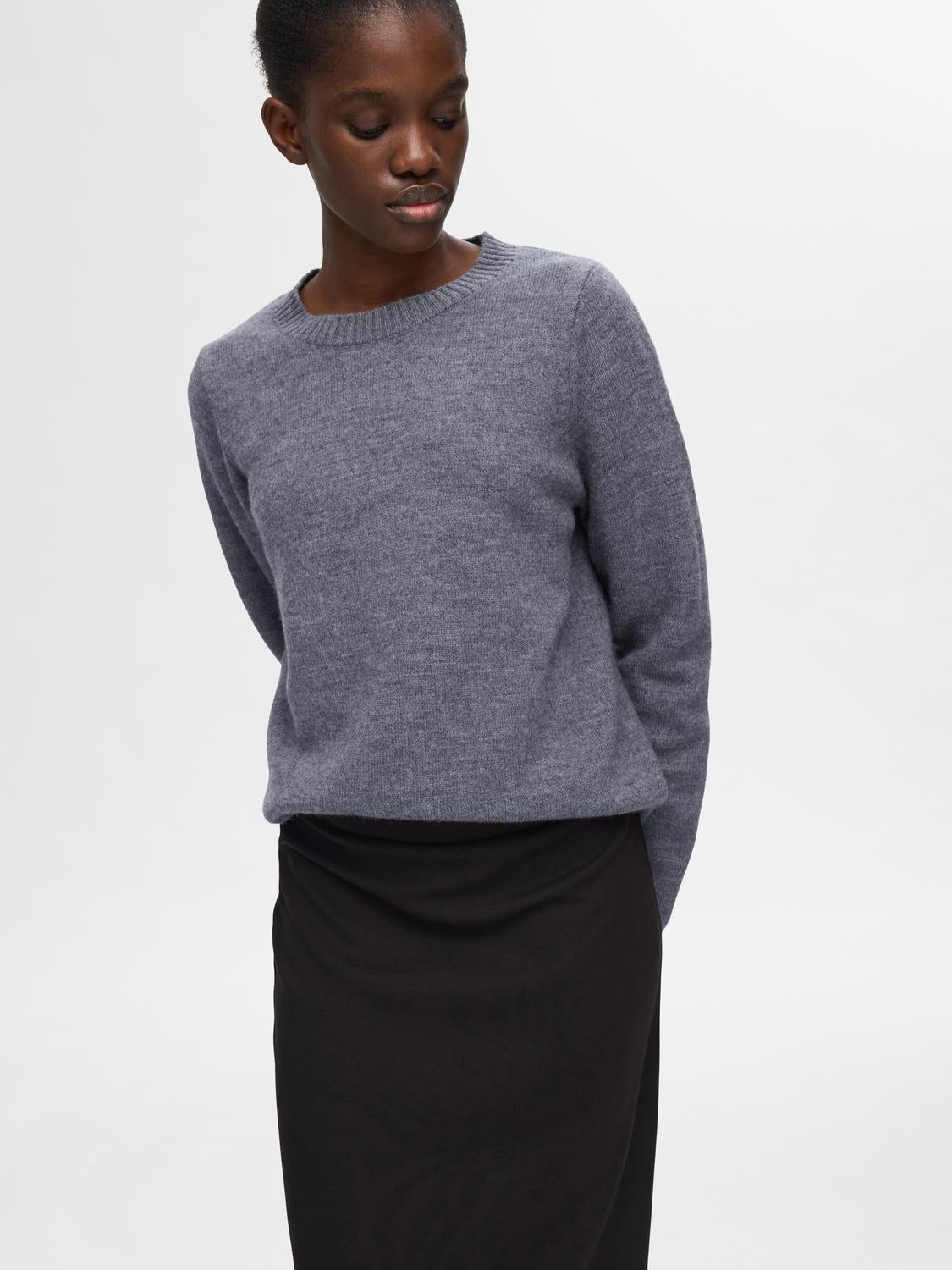 Ana Strikket O-Neck Genser - Medium Grey Melange