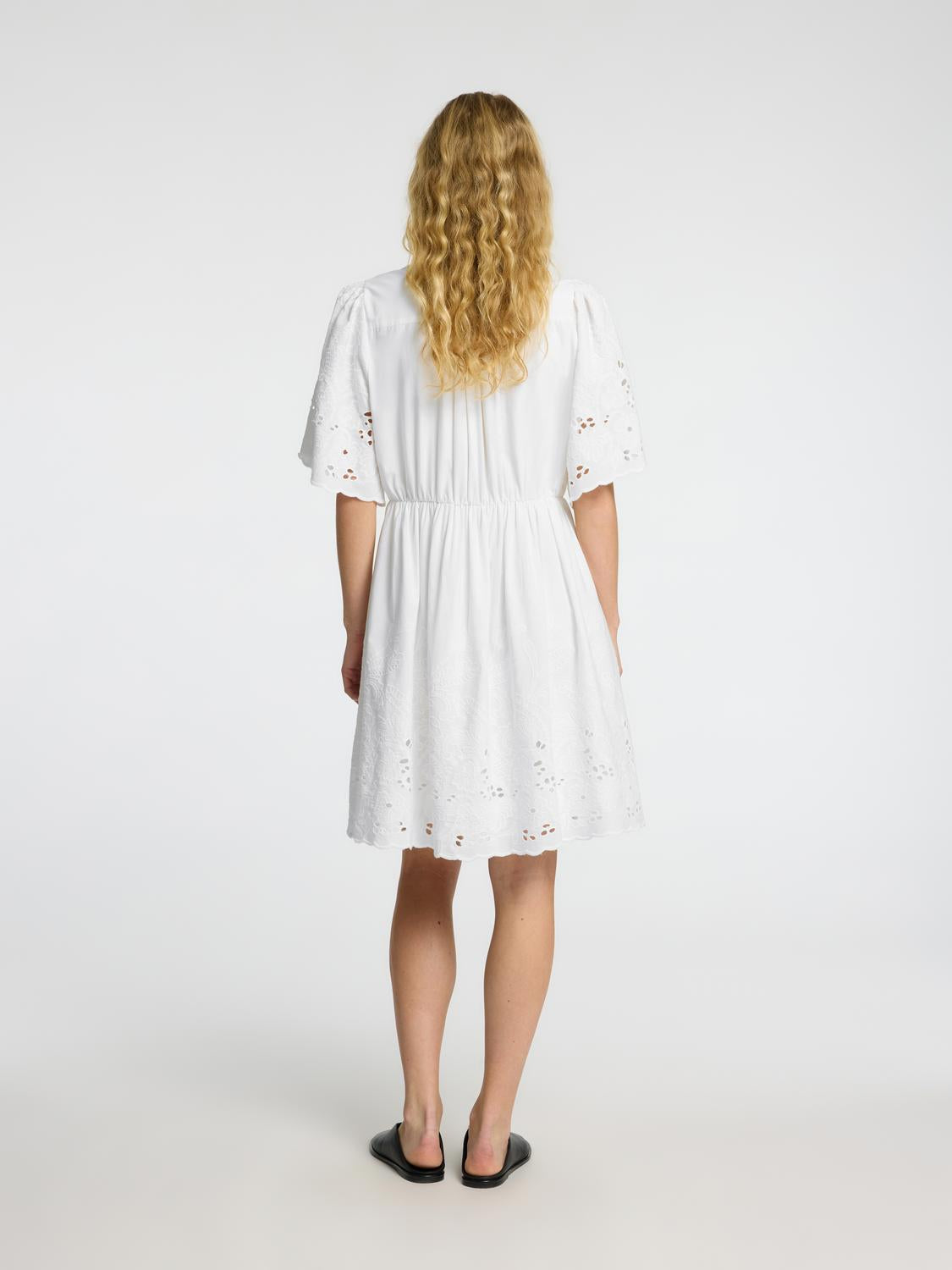 Dahlia Kort Kjole - Hvit/ Bright White