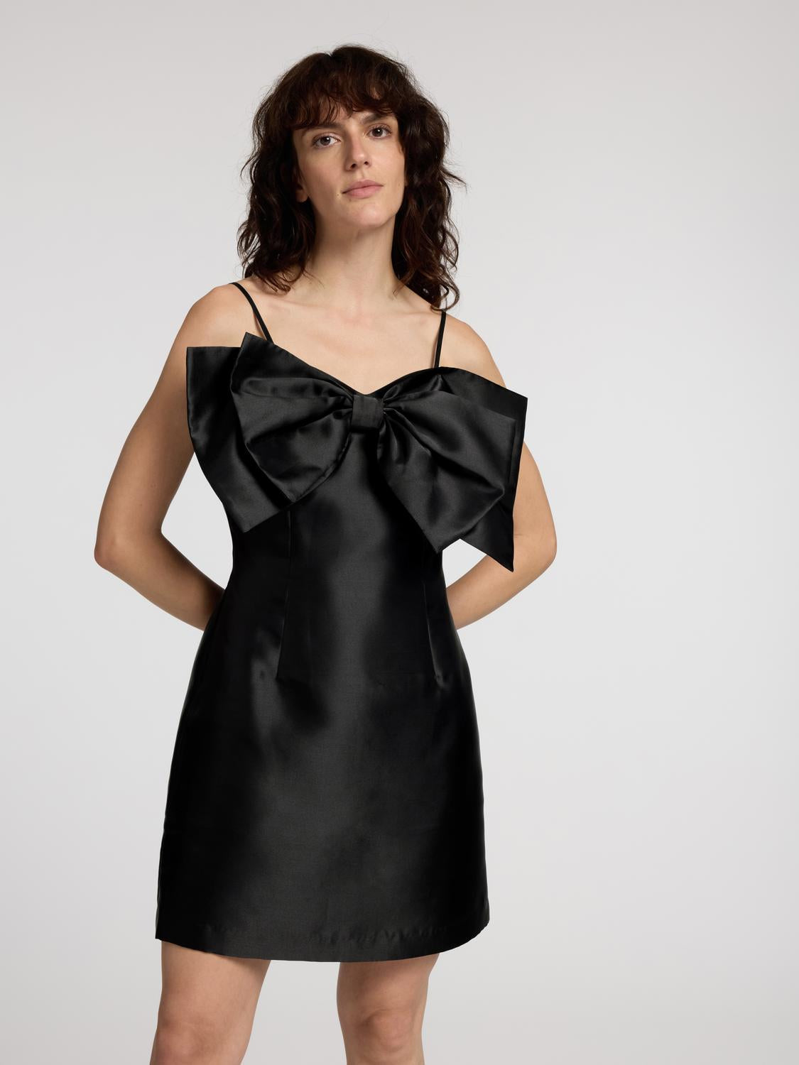 Calista Kort Kjole - Sort/ Black