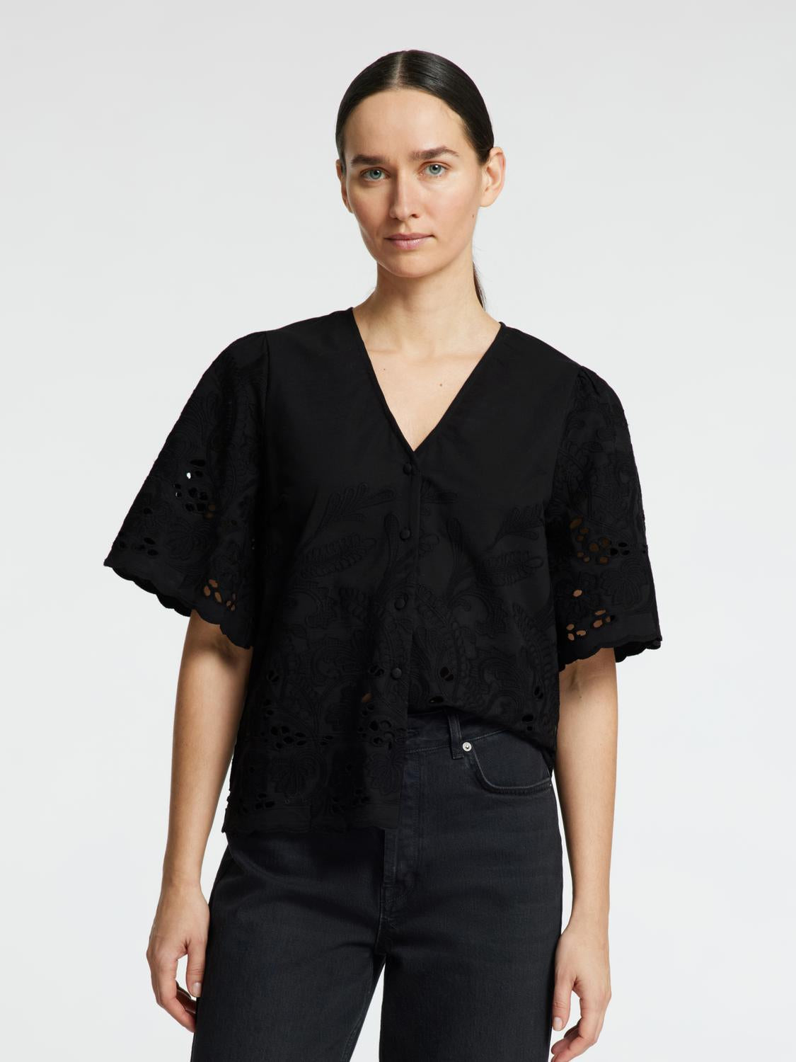 Dahlia SS Skjorte - Sort/ Black