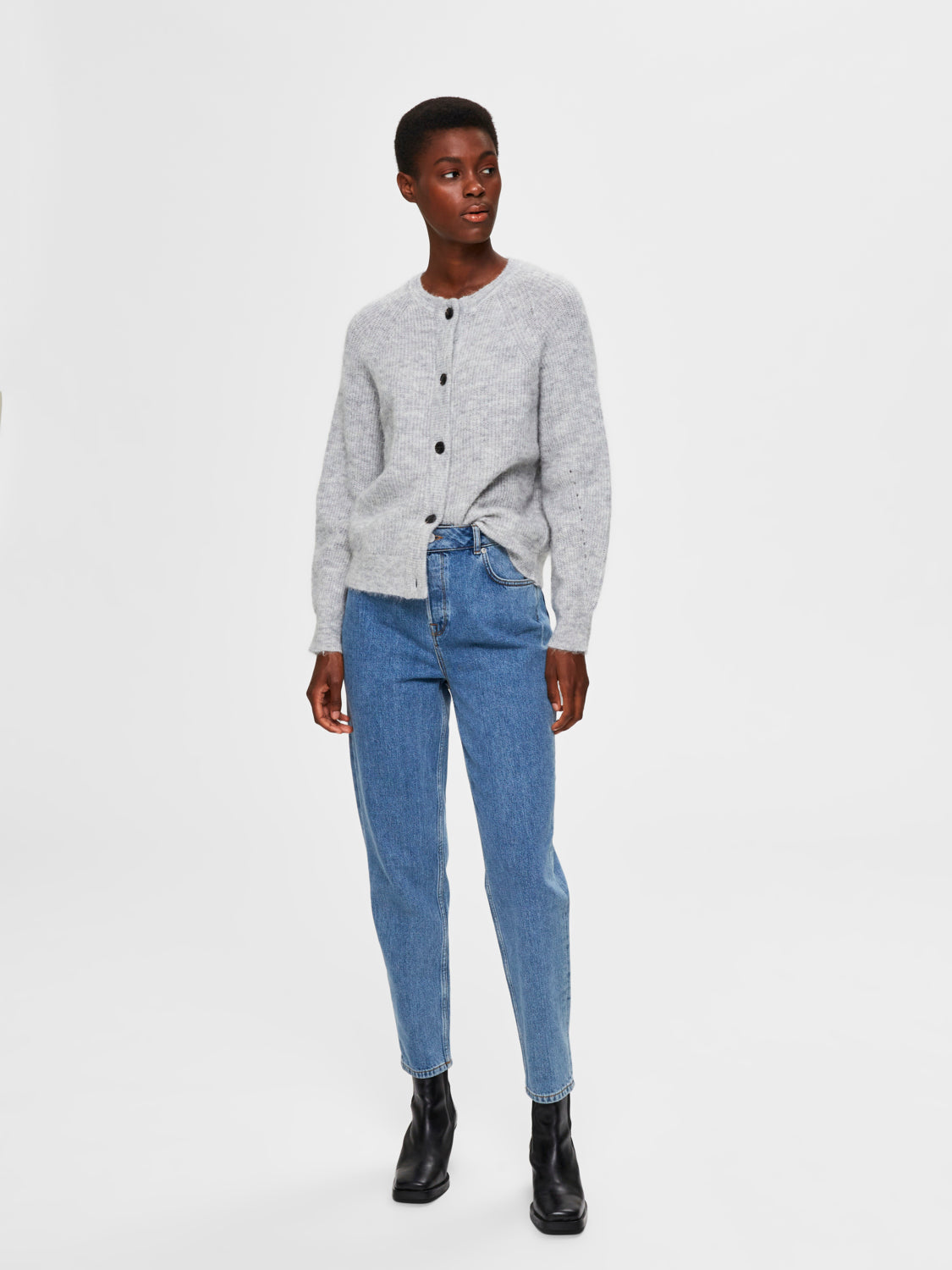 Lulu kort ullcardigan - Grå