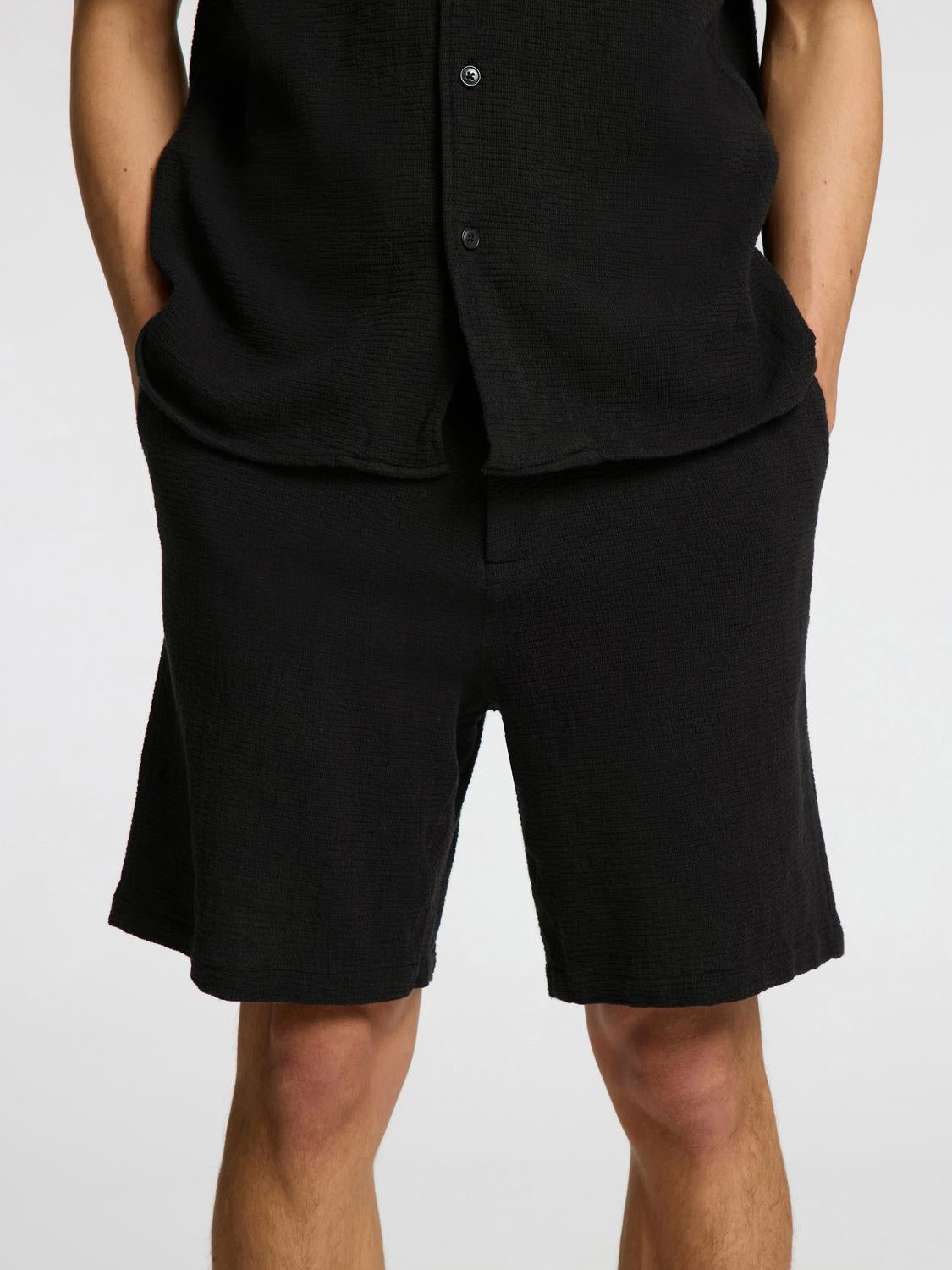 Reg Sal Shorts - Sort/ Black
