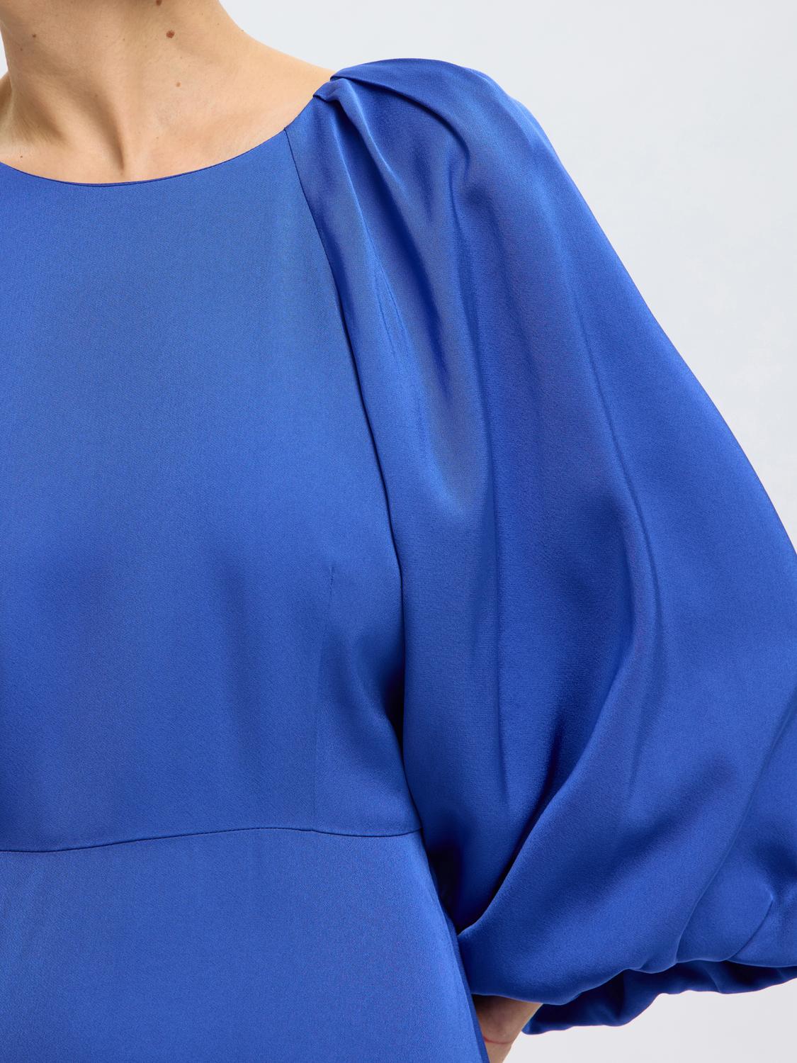 Laurina Kort Kjole - Blå/ Dazzling Blue