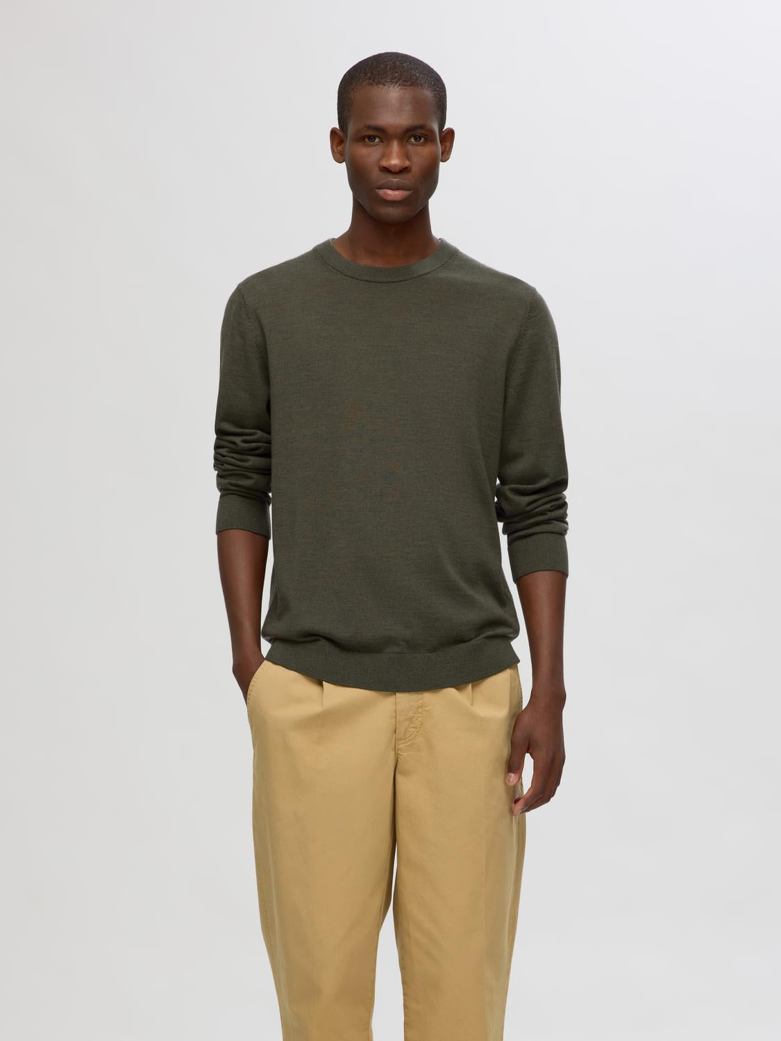 Tray Merino Crew-neck Genser - Grønn/ Forest Night