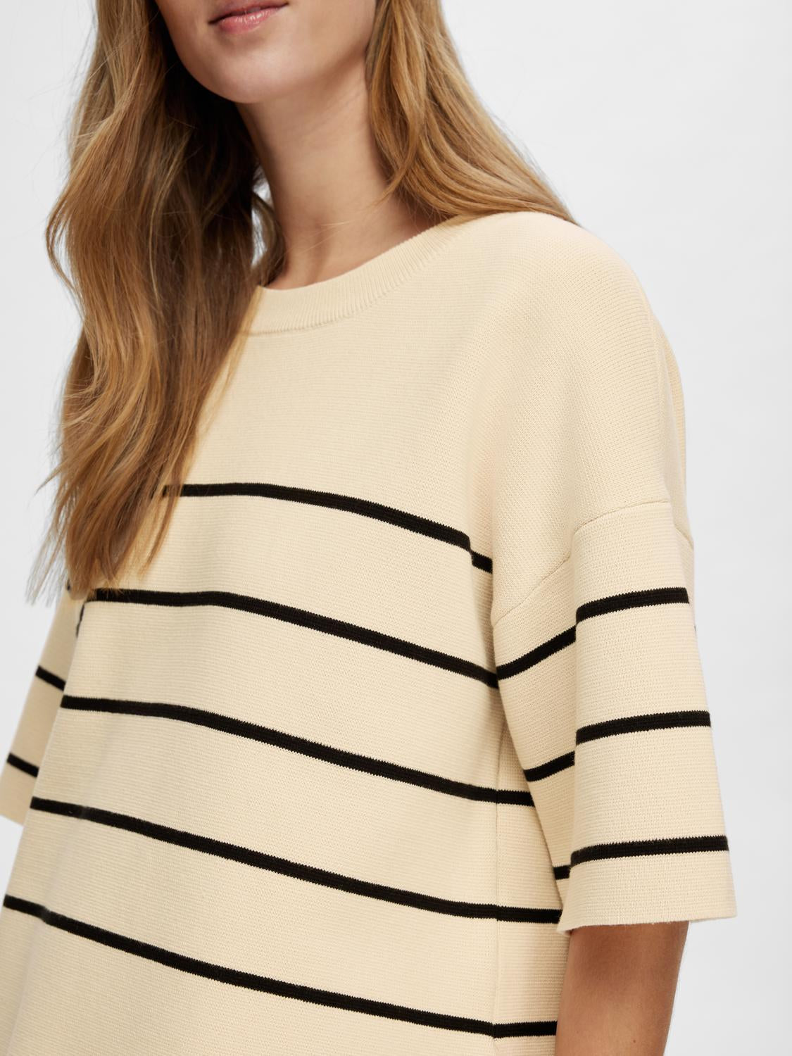Liva genser med kort arm - Beige/ Birch