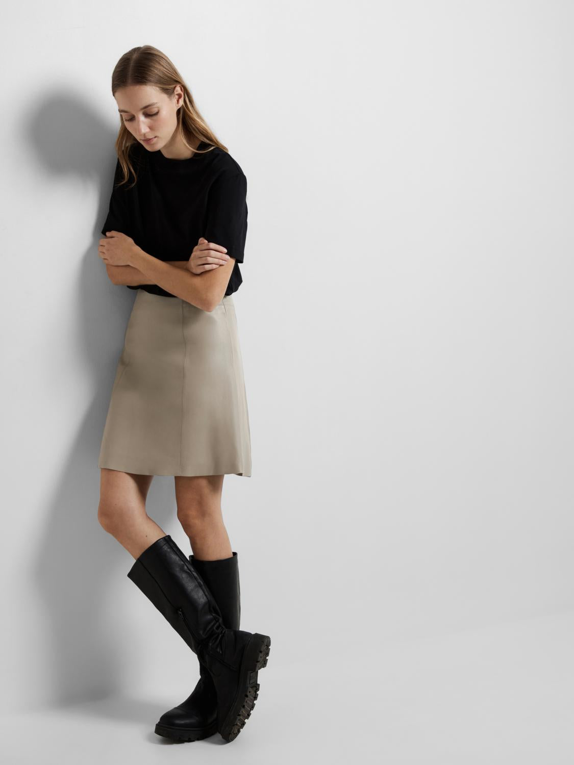 Ibi Skinnskjørt - Beige/ Greige