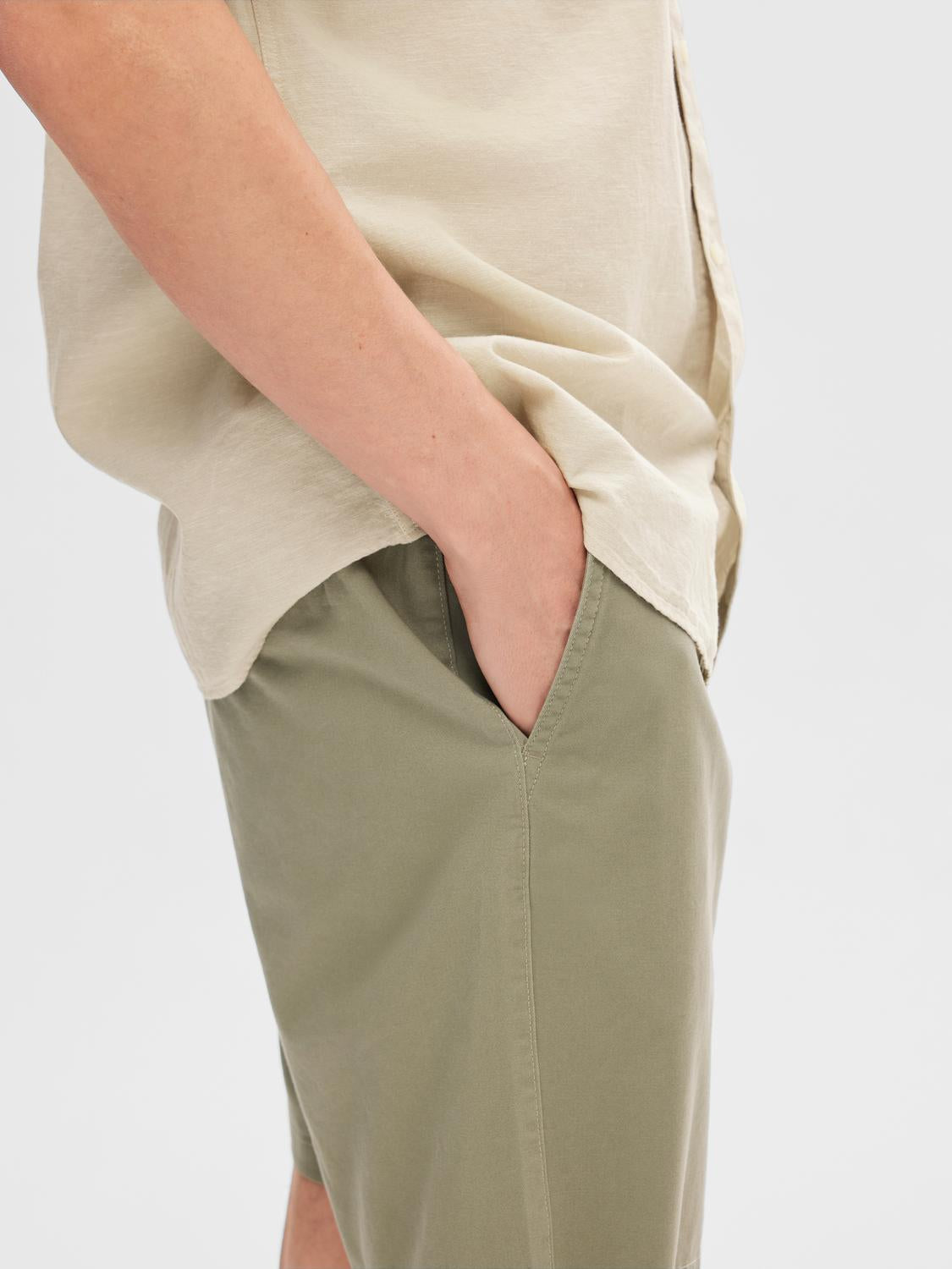 Bill Flex Shorts - Grønn/ Vetiver