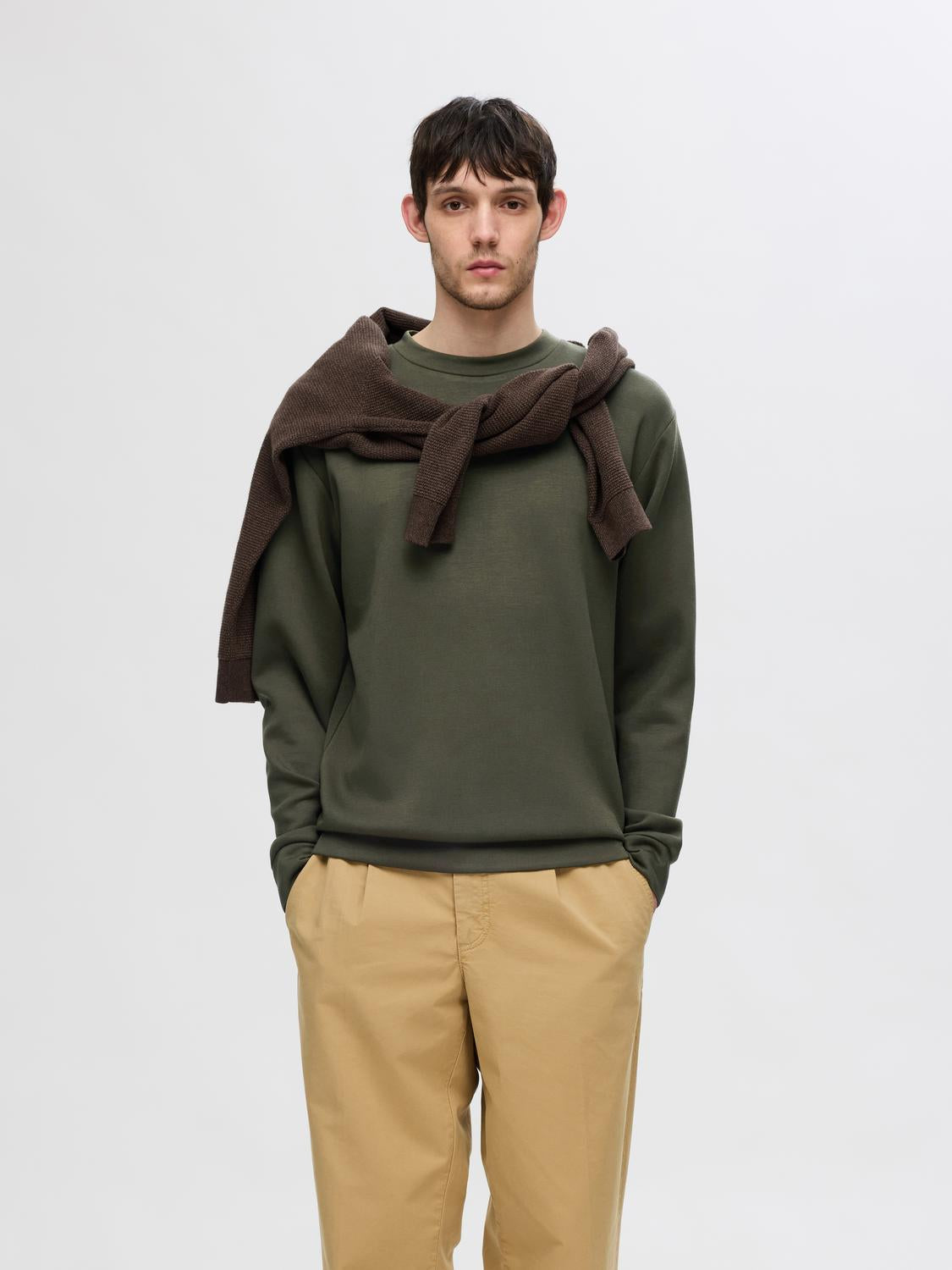 Emanuel Sweatshirt - Grønn/ Forest Night