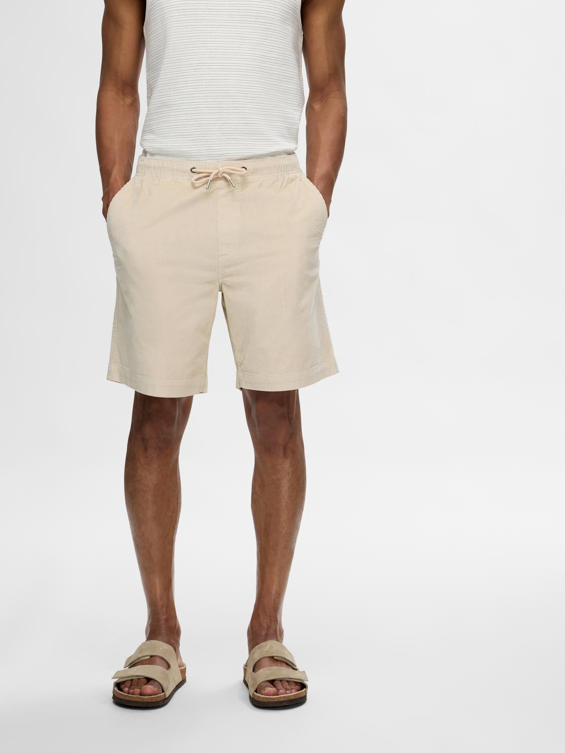 Jace Kordfløyel Shorts - Beige/ Fog