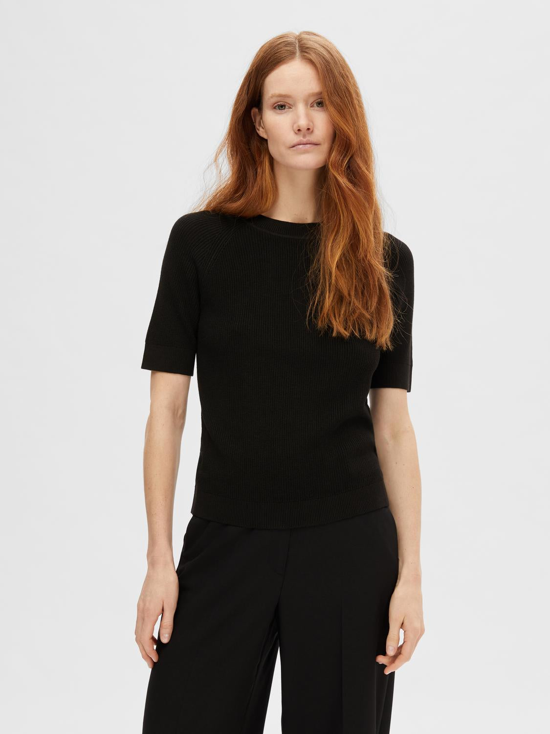 Elinna Topp - Sort