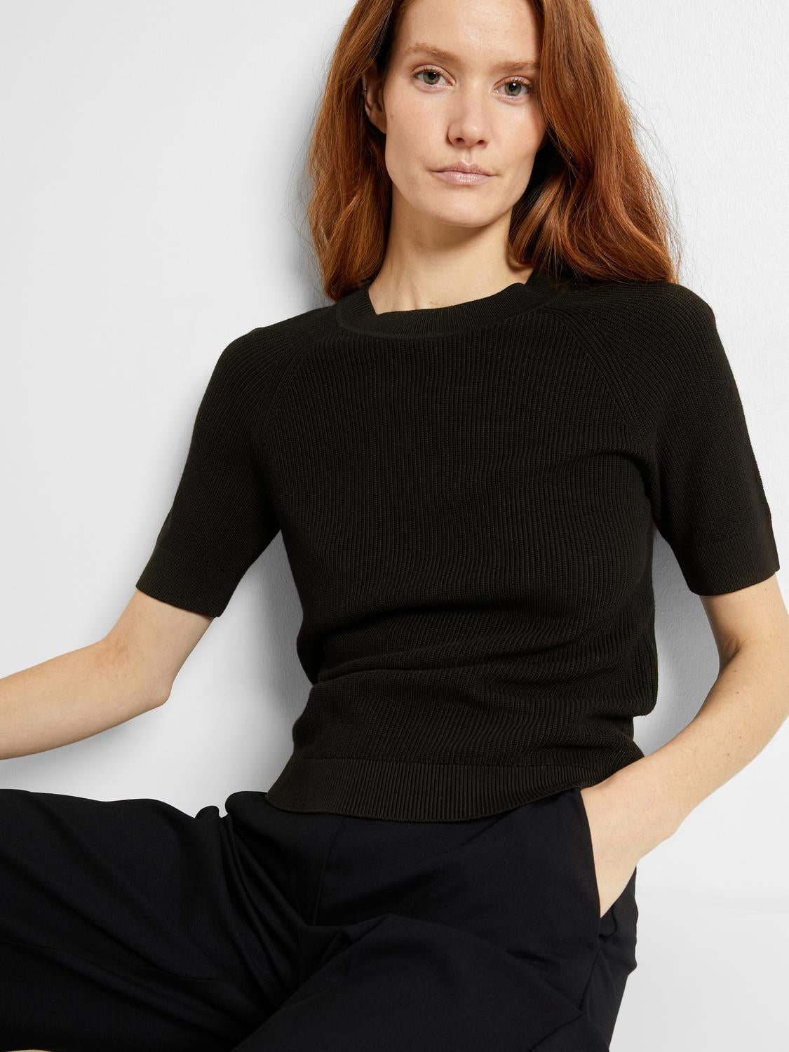 Elinna Topp - Sort