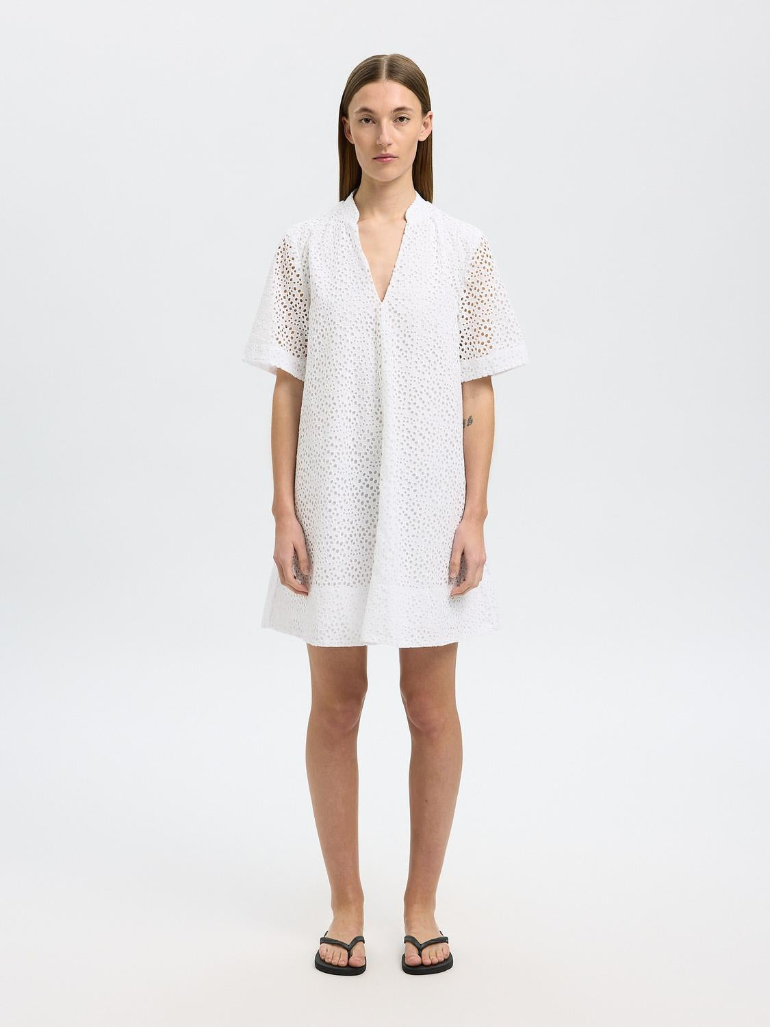Laerke Kort Kjole - Hvit/ Bright White