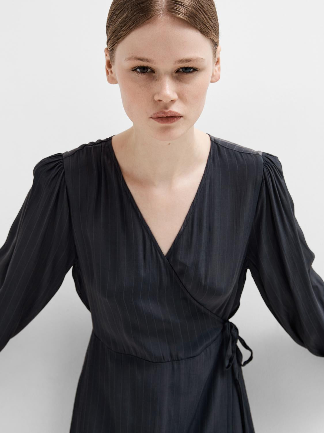 Susie Kjole - Blå/ Dark Sapphire