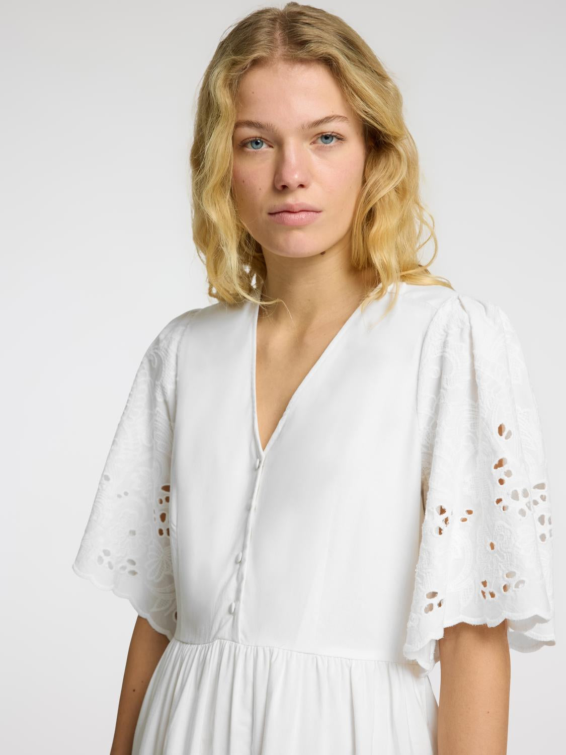 Dahlia Kort Kjole - Hvit/ Bright White