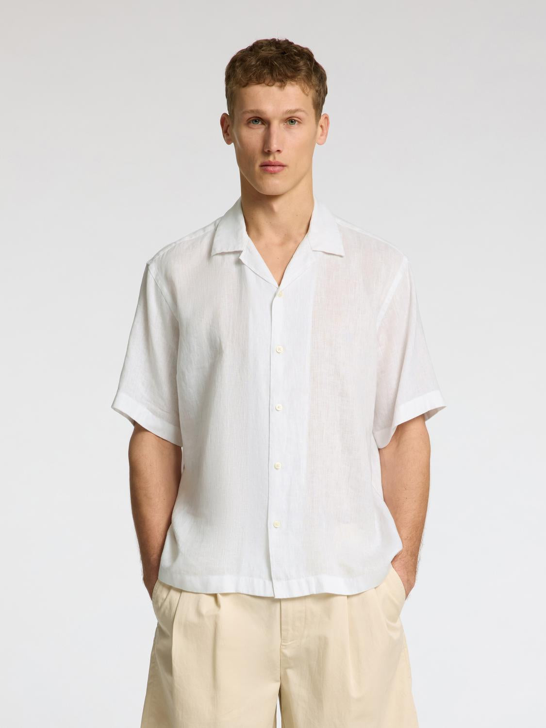 Kylan Kort Arm  Linskjorte - Hvit/ White