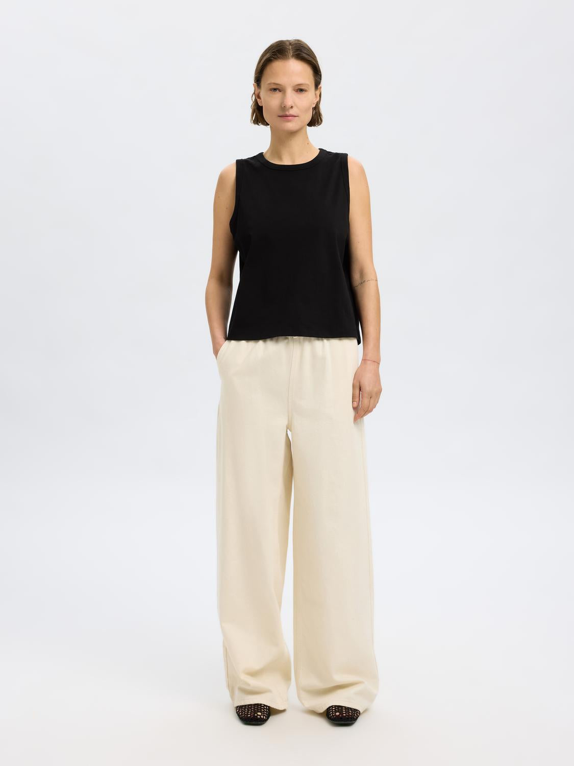 Essential Tank-Top - Sort/ Black