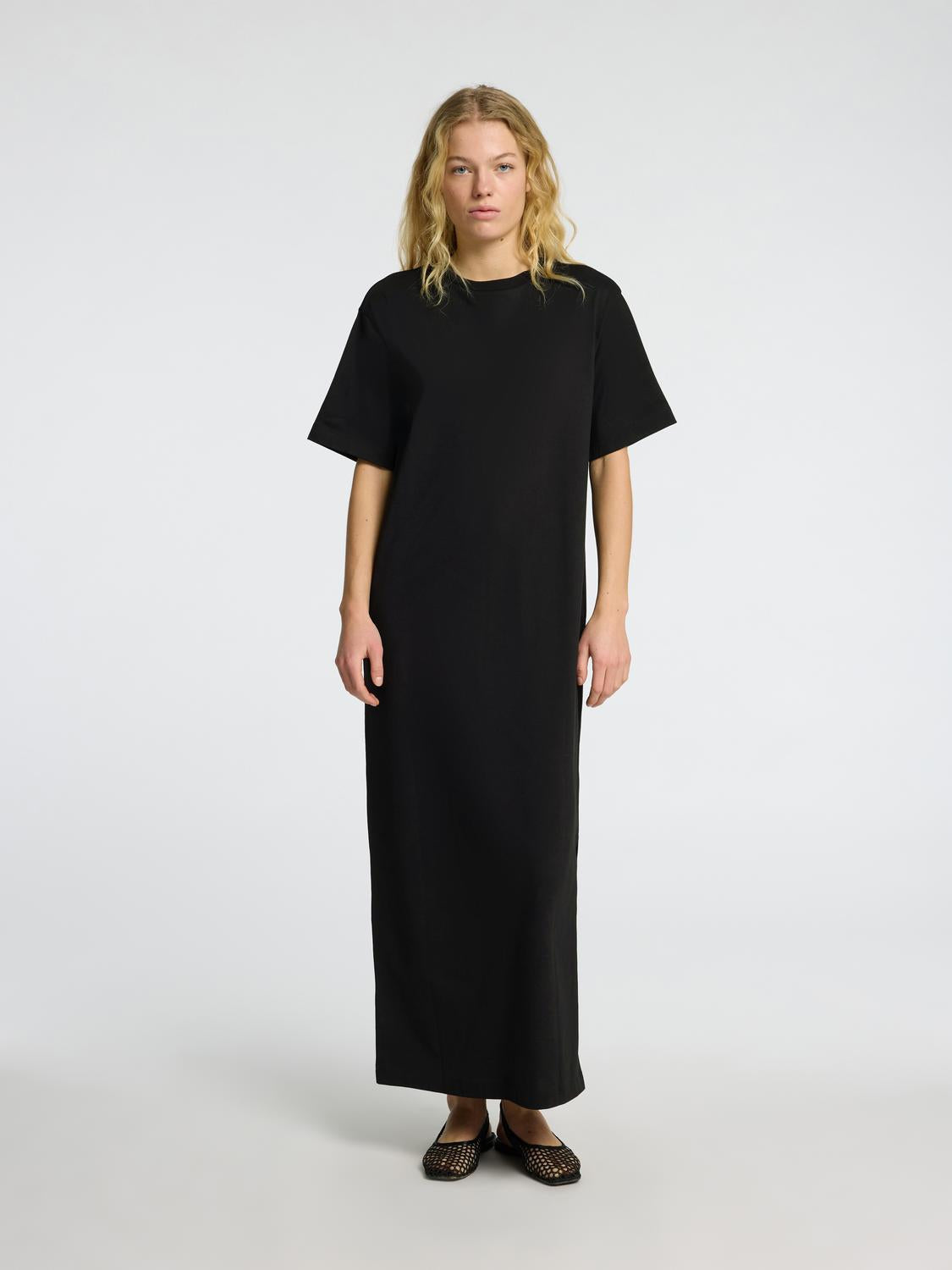 Essential Lang Kjole - Sort/ Black