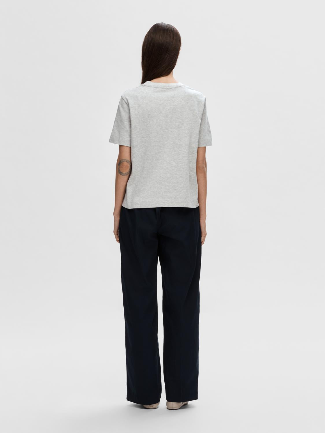 Essential Boxy T-Skjorte - Grå/ Light Grey Melange