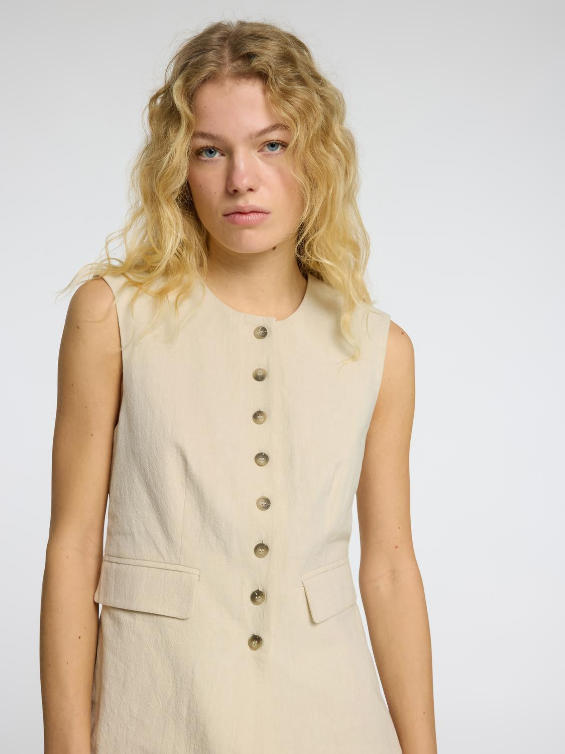 Iluna Vest - Beige/ Sandshell