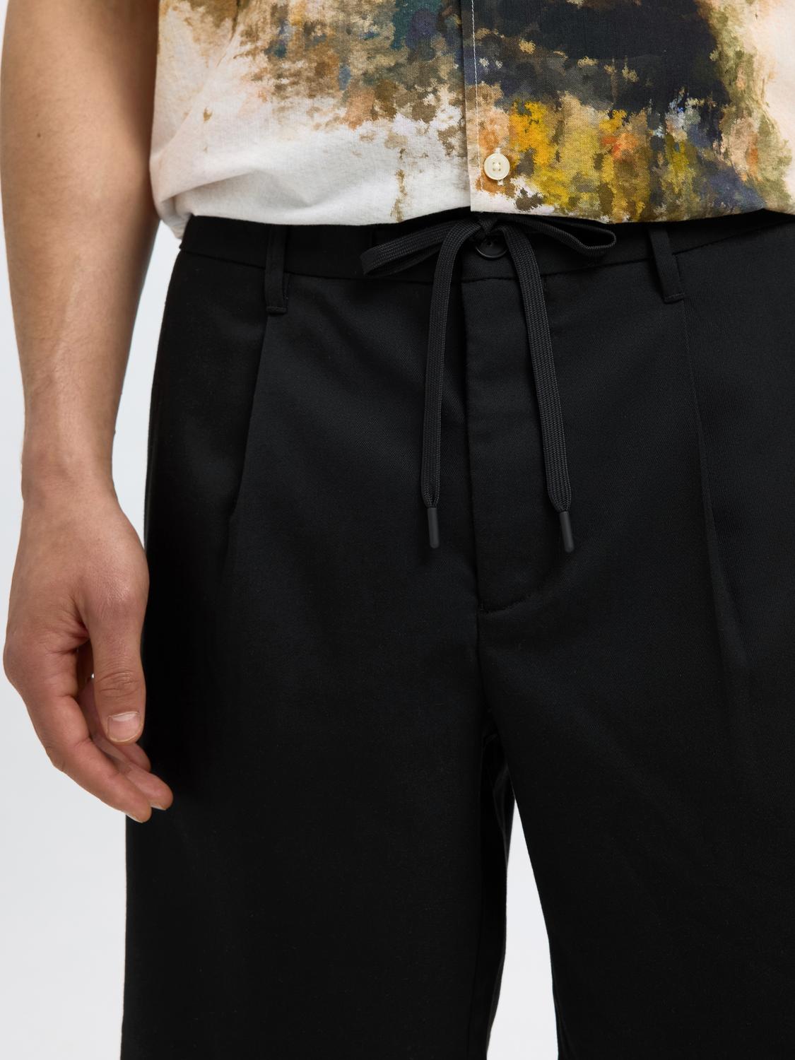 Leroy Shorts - Sort/ Black